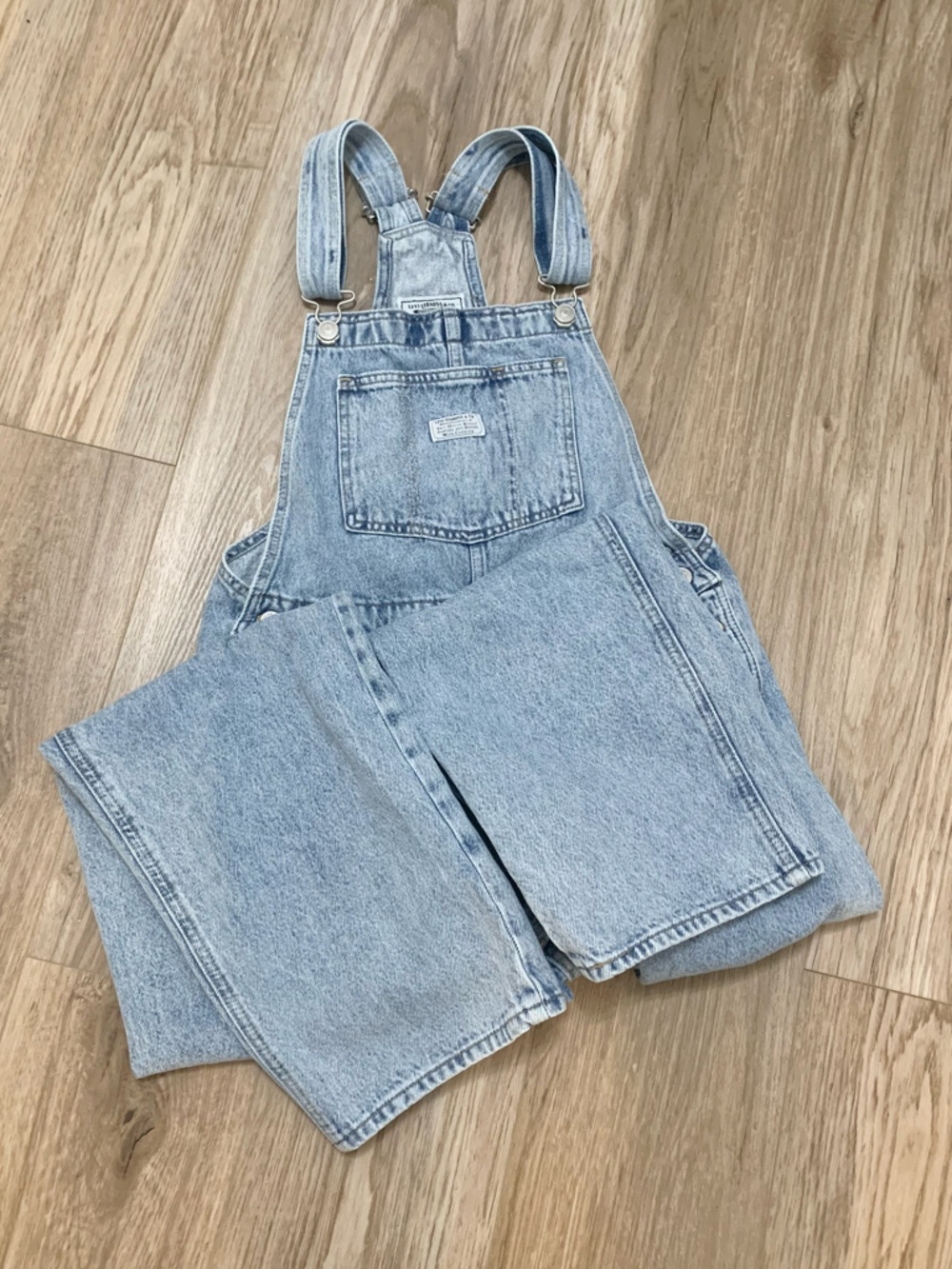 Levi’s Two Horse Denim Jean Overalls Medium Wash Womens S 4/6 PC9 85315 0026